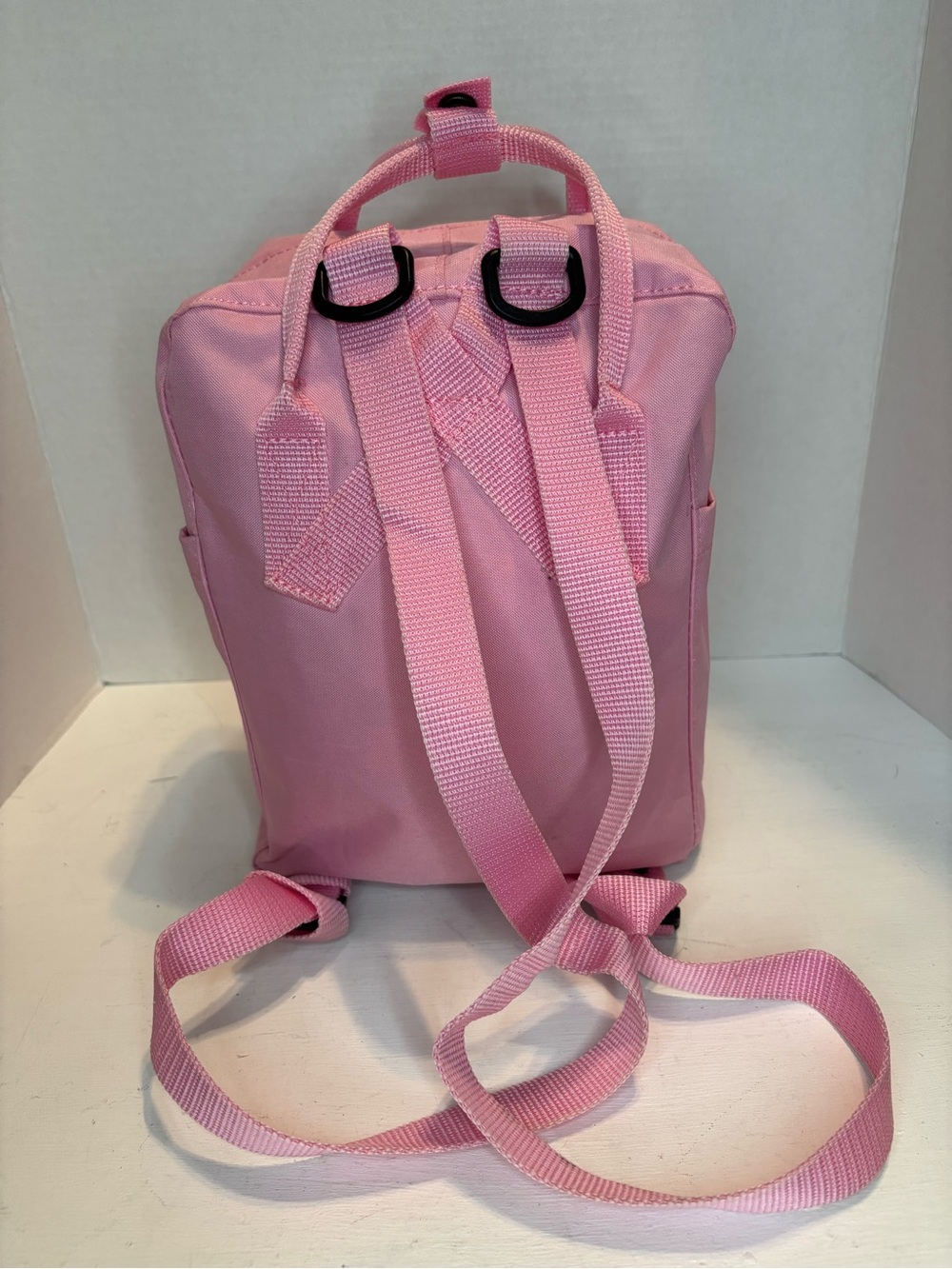 Fjallraven Kanken Mini Backpack Pink Adjustable Strap Unisex Adult - Picture 3 of 8
